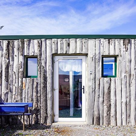 Retro Caravans At Valentia Island Escape Hotel Chapeltown ภายนอก รูปภาพ