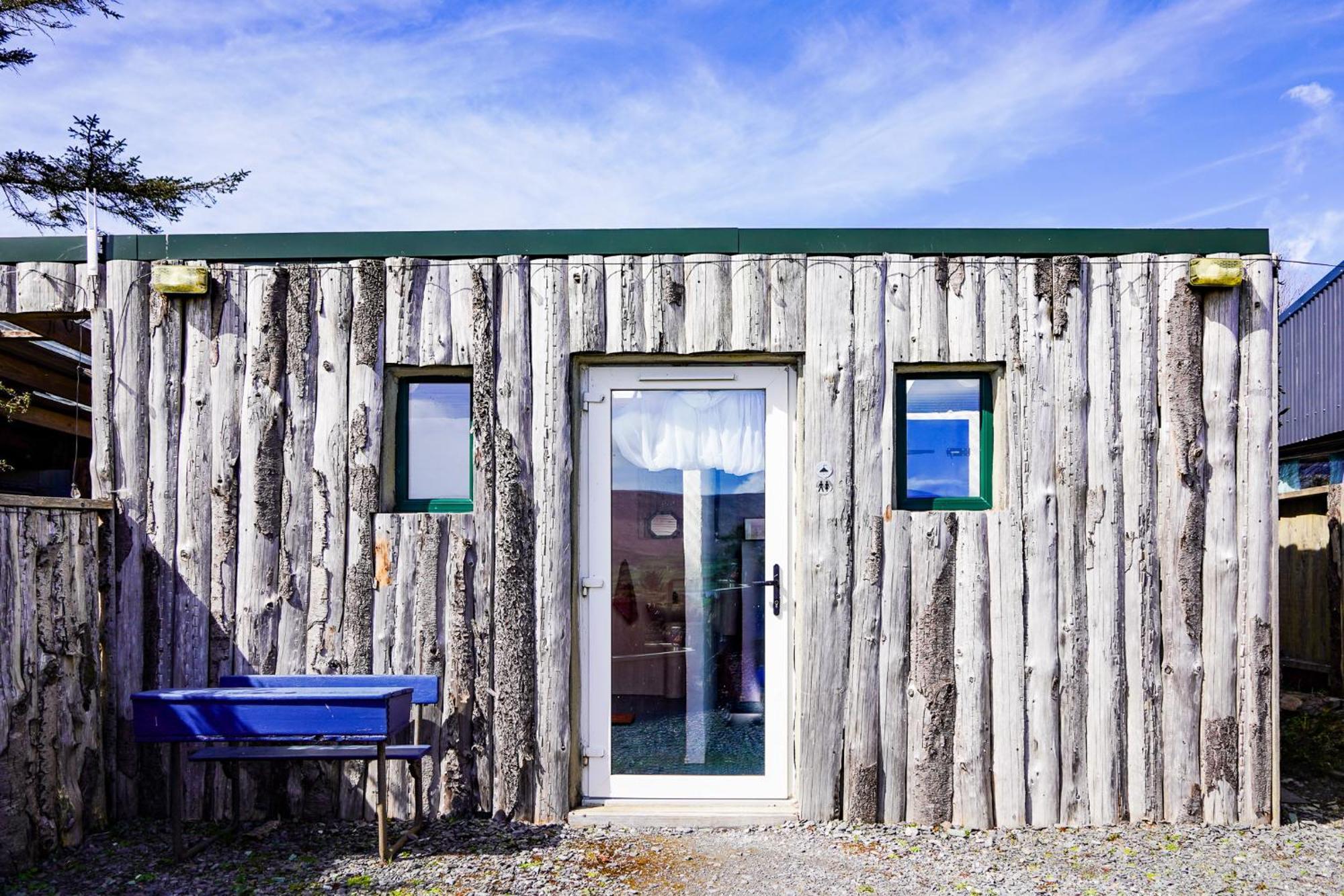 Retro Caravans At Valentia Island Escape Hotel Chapeltown ภายนอก รูปภาพ